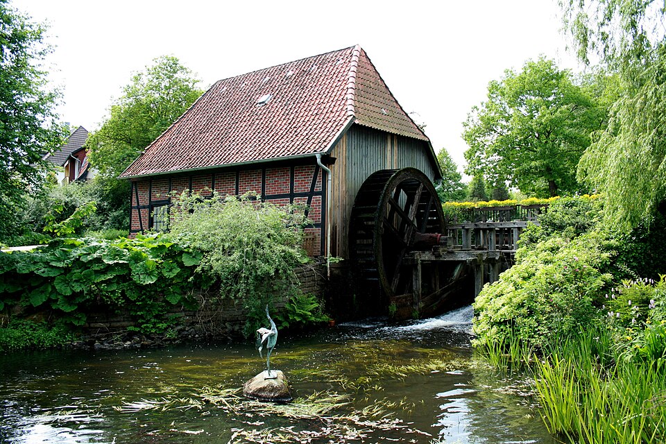 Terrassendach-Fachbetriebe in Munster: Wassermühle – Foto: Frank Vincentz Terrassendach-Fachbetriebe in Munster: Wassermühle