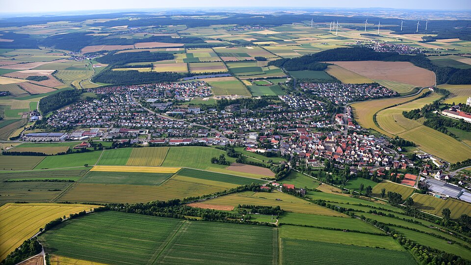 Terrassendach-Fachbetriebe in Neresheim: Stadtansicht – Foto: Wolkenkratzer Terrassendach-Fachbetriebe in Neresheim: Stadtansicht