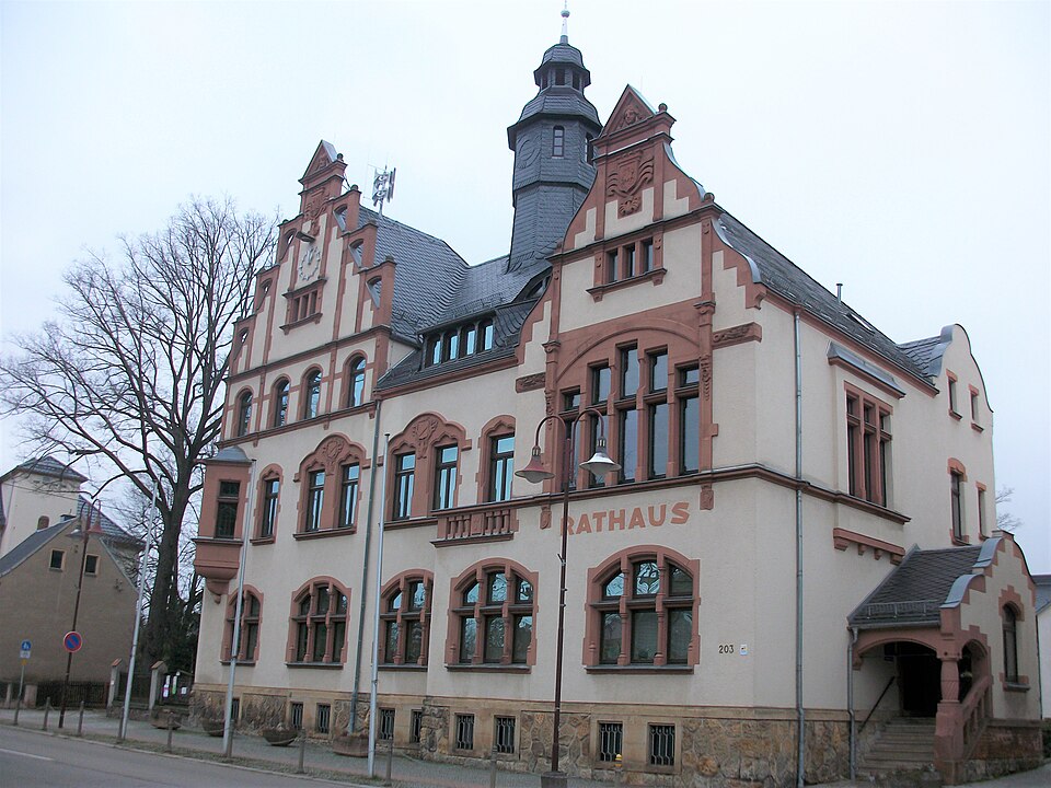 Terrassendach-Fachbetriebe in Oberlungwitz: Rathaus