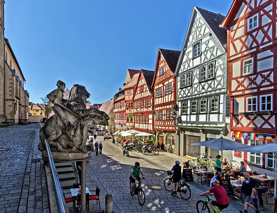 Terrassendach-Fachbetriebe in Ochsenfurt: Stadtansicht – Foto: Holger Uwe Schmitt Terrassendach-Fachbetriebe in Ochsenfurt: Stadtansicht