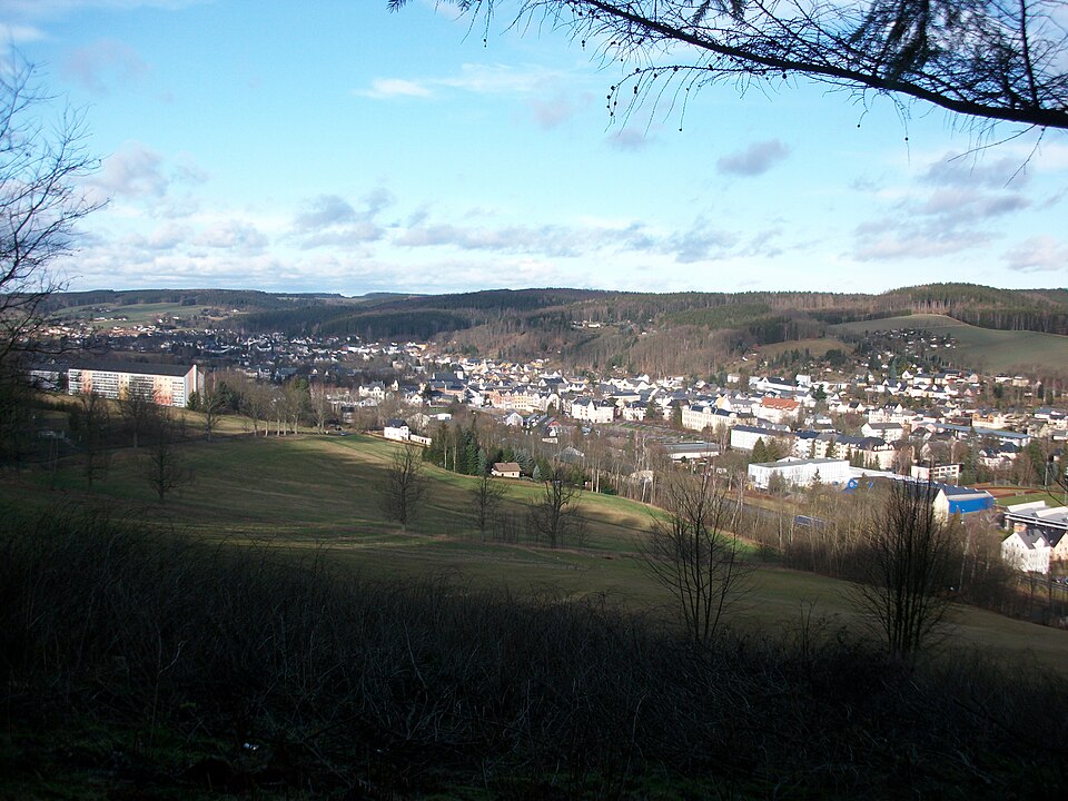 Terrassendach-Fachbetriebe in Olbernhau: Blick auf die Altstadt mit der Stadtkirche – Foto: Aagnverglaser Terrassendach-Fachbetriebe in Olbernhau: Blick auf die Altstadt mit der Stadtkirche