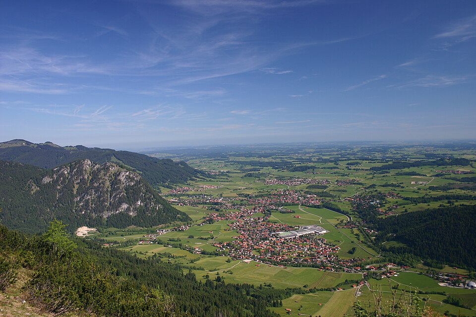 Terrassendach-Fachbetriebe in Pfronten: Stadtansicht – Foto: Wikimedia-Autor Terrassendach-Fachbetriebe in Pfronten: Stadtansicht