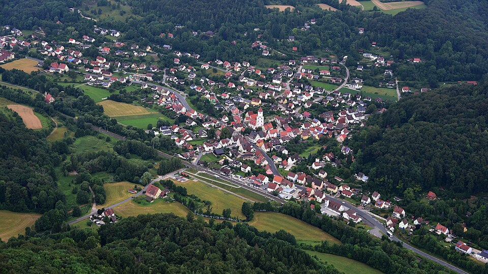 Terrassendach-Fachbetriebe in Pommelsbrunn: Stadtansicht – Foto: Wolkenkratzer Terrassendach-Fachbetriebe in Pommelsbrunn: Stadtansicht