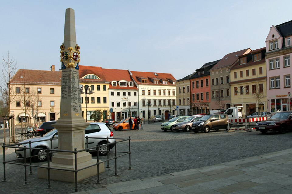 Terrassendach-Fachbetriebe in Radeberg: Markt – Foto: Maddl79 Terrassendach-Fachbetriebe in Radeberg: Markt