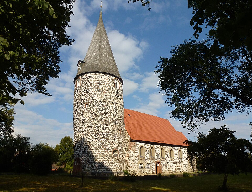 Terrassendach-Fachbetriebe in Ratekau: Vicelinkirche – Foto: Holger.Ellgaard Terrassendach-Fachbetriebe in Ratekau: Vicelinkirche