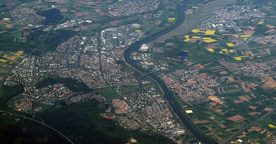 Terrassendach-Fachbetriebe in Rüsselsheim am Main: Luftbild – Foto: Toksave Terrassendach-Fachbetriebe in Rüsselsheim am Main: Luftbild