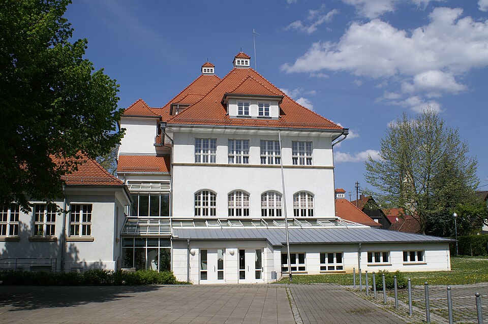 Terrassendach-Fachbetriebe in Salach: Rathaus – Foto: Dr. Eugen Lehle Terrassendach-Fachbetriebe in Salach: Rathaus