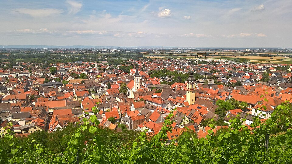 Terrassendach-Fachbetriebe in Schriesheim: Stadtansicht – Foto: Roland Knobloch Terrassendach-Fachbetriebe in Schriesheim: Stadtansicht