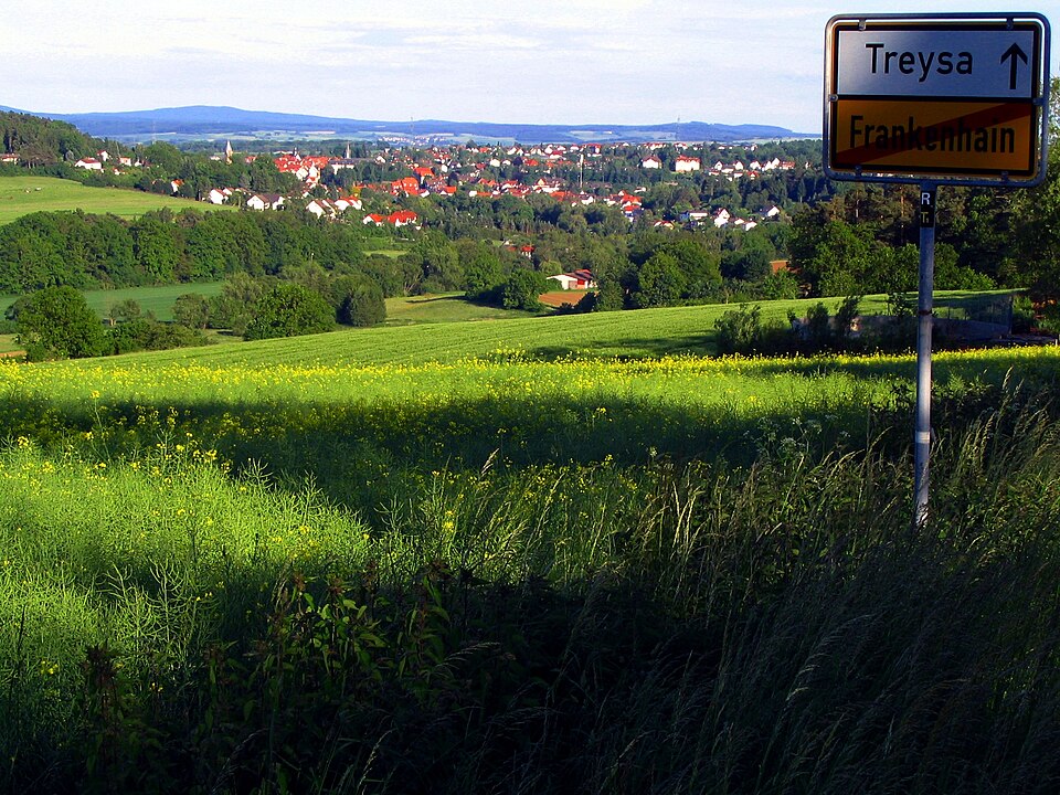 Terrassendach-Fachbetriebe in Schwalmstadt: Stadtansicht – Foto: Oliver Deisenroth Terrassendach-Fachbetriebe in Schwalmstadt: Stadtansicht