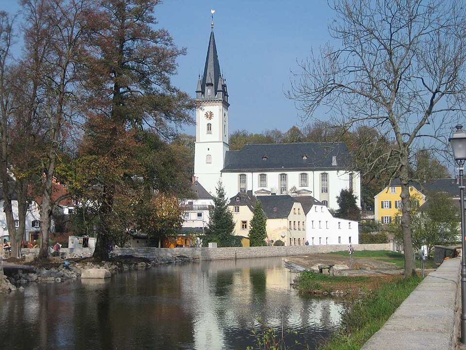 Terrassendach-Fachbetriebe in Schwarzenbach an der Saale: Stadtansicht – Foto: upload by User:Parpan05 Terrassendach-Fachbetriebe in Schwarzenbach an der Saale: Stadtansicht