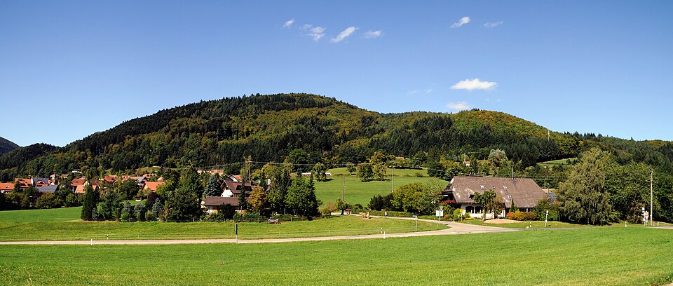 Terrassendach-Fachbetriebe in Steinen: Stadtansicht – Foto: Taxiarchos228 Terrassendach-Fachbetriebe in Steinen: Stadtansicht
