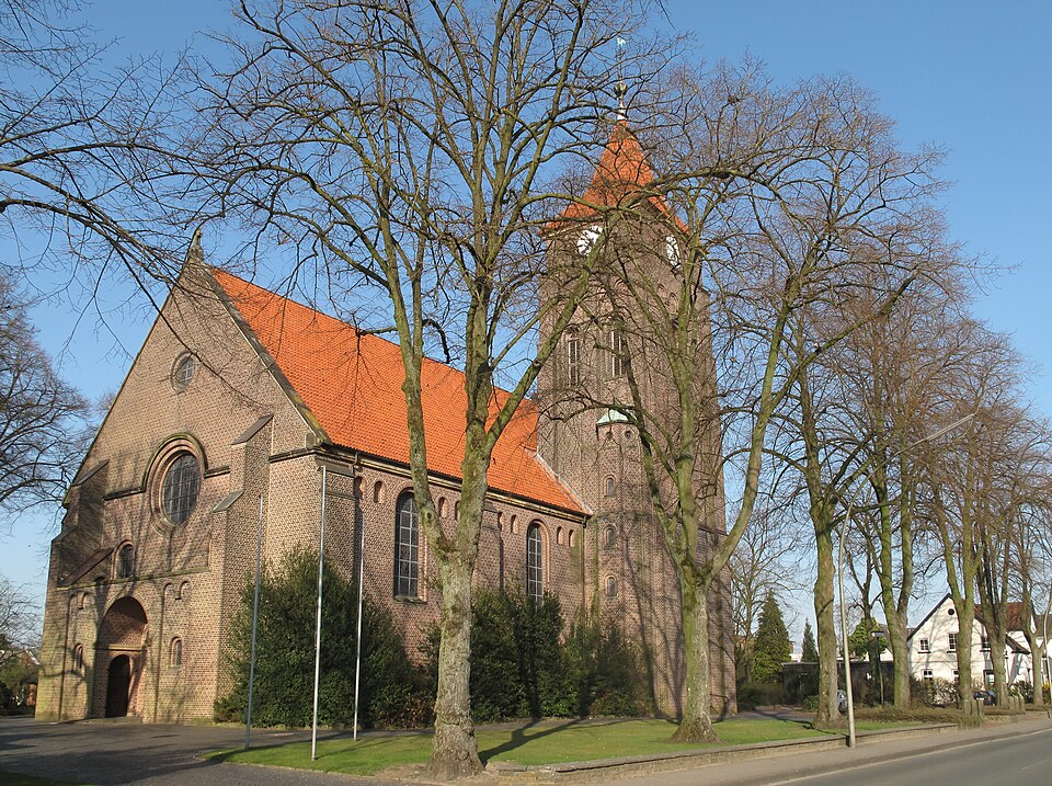 Terrassendach-Fachbetriebe in Südlohn: Oeding, die Sankt Jakobskirche – Foto: Michielverbeek Terrassendach-Fachbetriebe in Südlohn: Oeding, die Sankt Jakobskirche