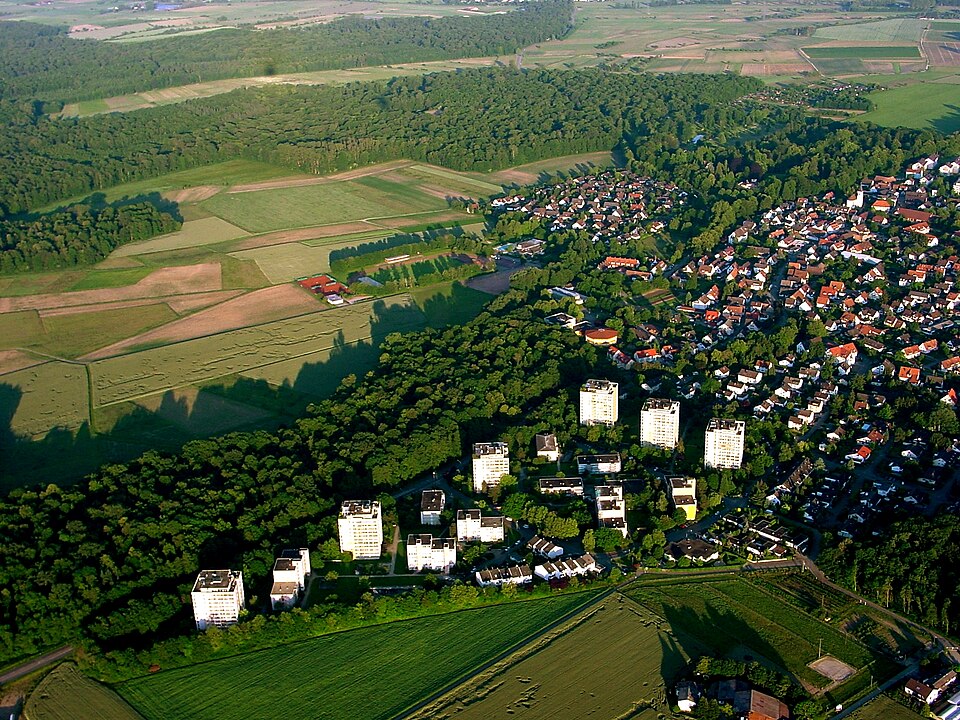 Terrassendach-Fachbetriebe in Umkirch: Stadtansicht – Foto: Norbert Blau – Weitere Luftbilder von Umkirch Terrassendach-Fachbetriebe in Umkirch: Stadtansicht