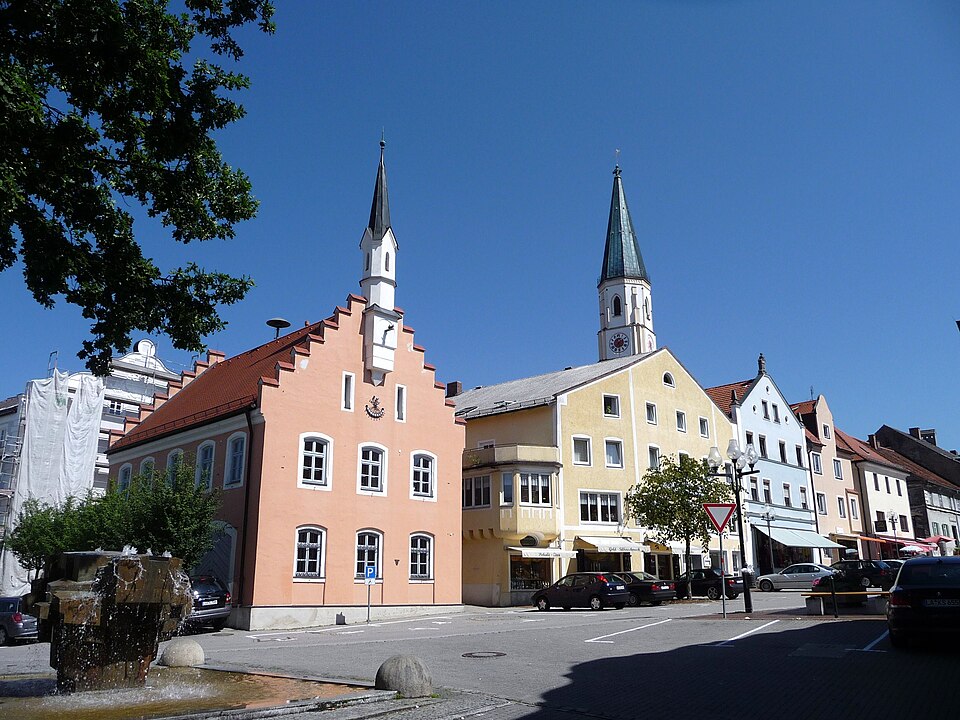 Terrassendach-Fachbetriebe in Velden: Marktplatz – Foto: Konrad Lackerbeck Terrassendach-Fachbetriebe in Velden: Marktplatz