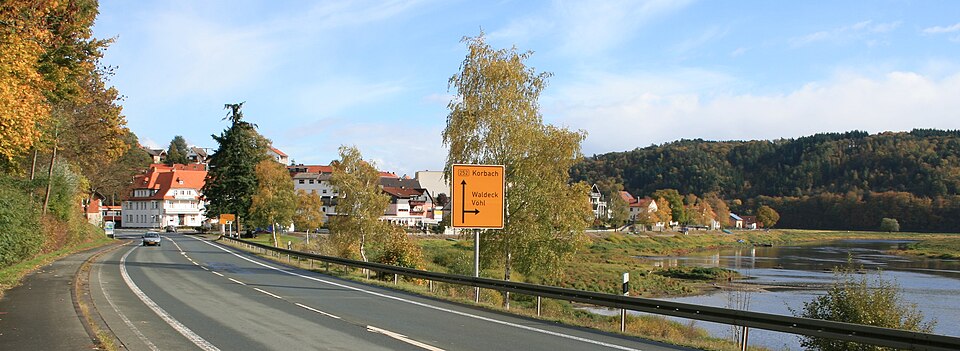Terrassendach-Fachbetriebe in Vöhl: Stadtansicht – Foto: Sir James Terrassendach-Fachbetriebe in Vöhl: Stadtansicht