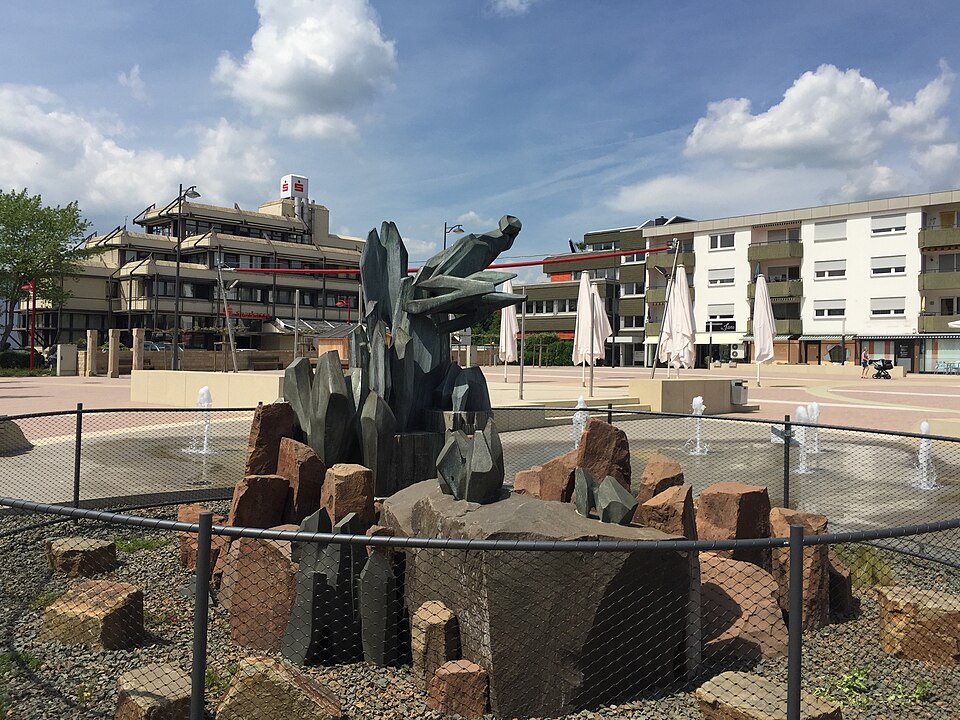 Terrassendach-Fachbetriebe in Waldmohr: Marktbrunnen – Foto: Emeritus Terrassendach-Fachbetriebe in Waldmohr: Marktbrunnen