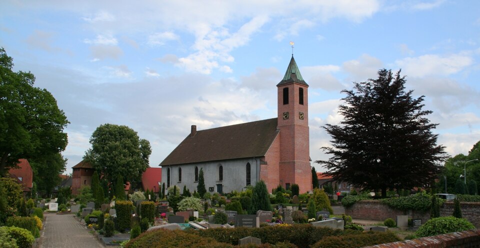 Terrassendach-Fachbetriebe in Wardenburg: Marienkirche – Foto: Ralf Künnemann Terrassendach-Fachbetriebe in Wardenburg: Marienkirche