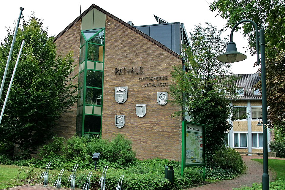 Terrassendach-Fachbetriebe in Wathlingen: Rathaus – Foto: losch Terrassendach-Fachbetriebe in Wathlingen: Rathaus