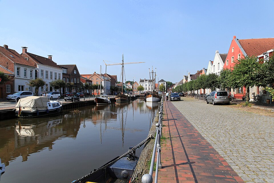 Terrassendach-Fachbetriebe in Weener: Hafen + Alter Hafen