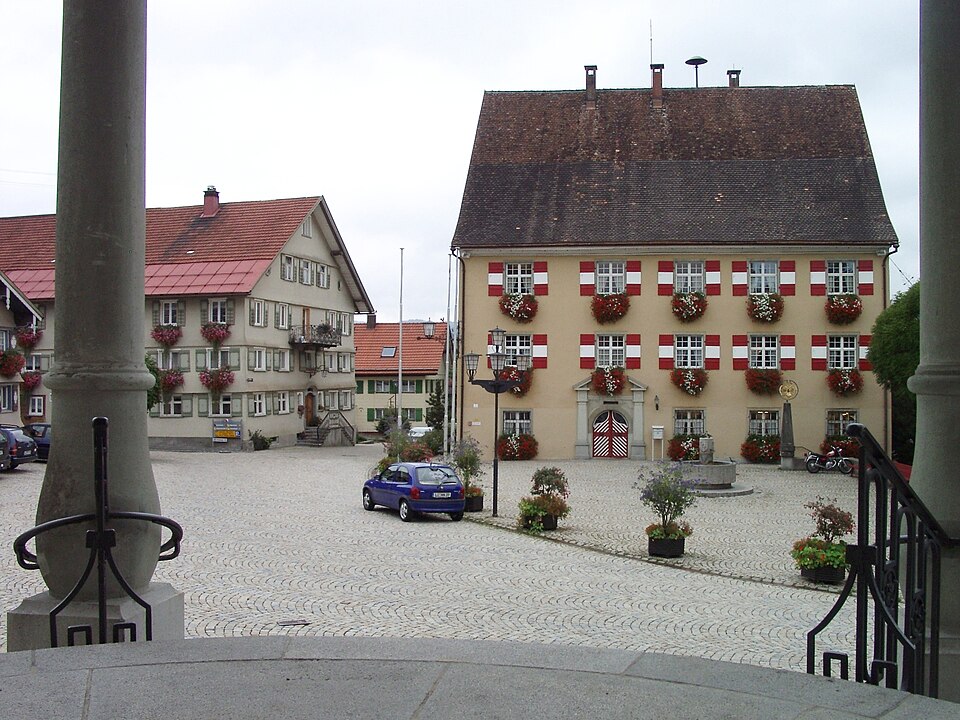 Terrassendach-Fachbetriebe in Weiler-Simmerberg: Allgaeu Rathaus – Foto: Simon Brixel Wbrix Terrassendach-Fachbetriebe in Weiler-Simmerberg: Allgaeu Rathaus