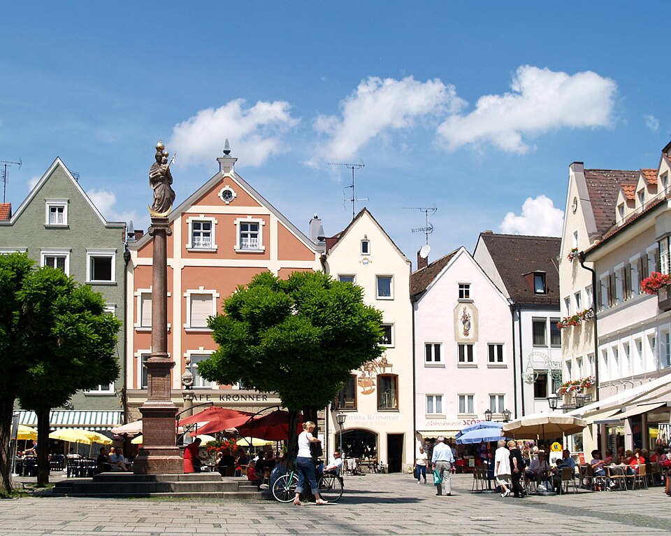 Terrassendach-Fachbetriebe in Weilheim in Oberbayern: Stadtansicht