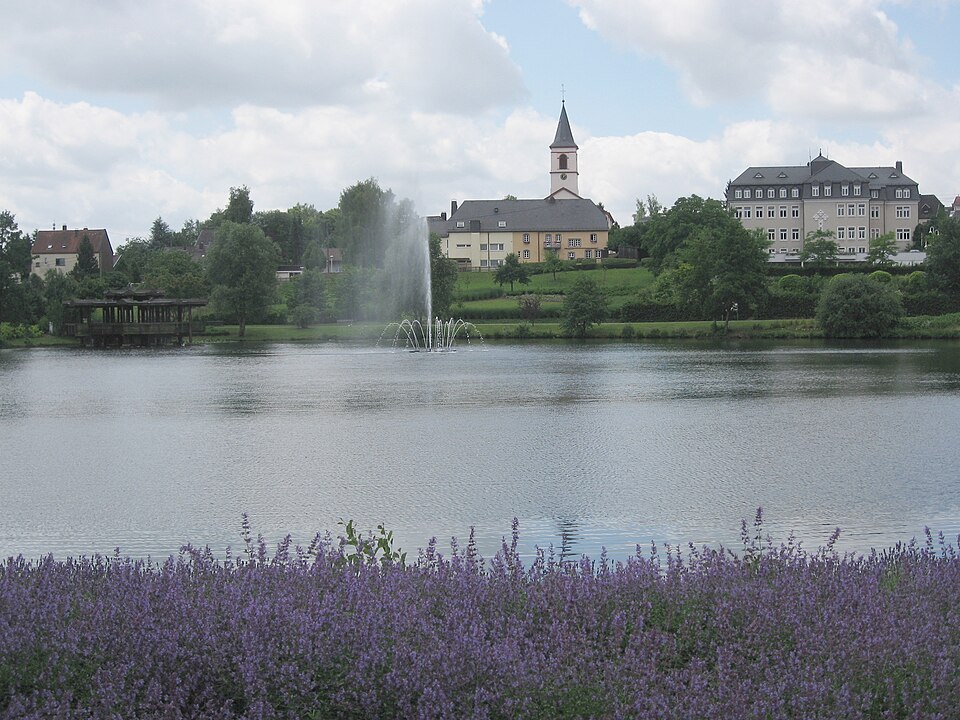 Terrassendach-Fachbetriebe in Weiskirchen: Stadtansicht – Foto: Barthwo Terrassendach-Fachbetriebe in Weiskirchen: Stadtansicht