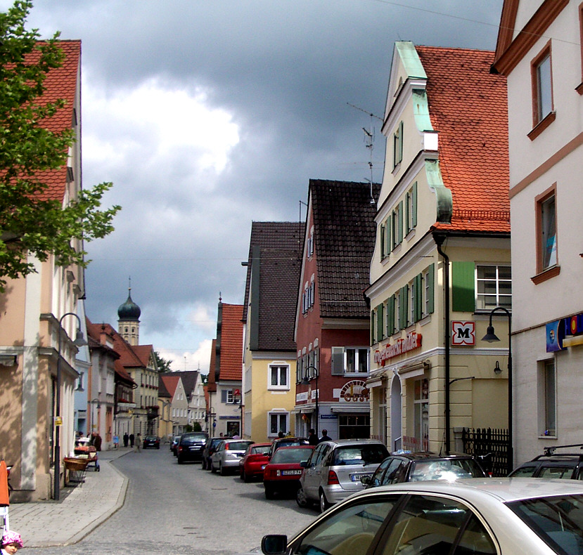 Terrassendach-Fachbetriebe in Weißenhorn: Straße – Foto: Photo: Andreas Praefcke Terrassendach-Fachbetriebe in Weißenhorn: Straße