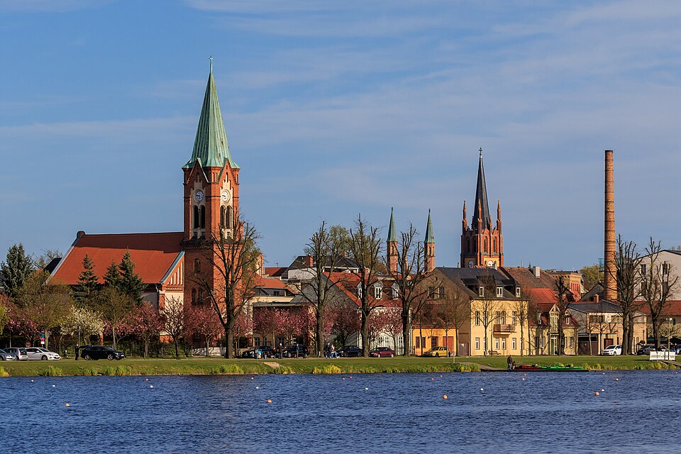 Terrassendach-Fachbetriebe in Werder (Havel): Stadtansicht – Foto: A.Savin Terrassendach-Fachbetriebe in Werder (Havel): Stadtansicht