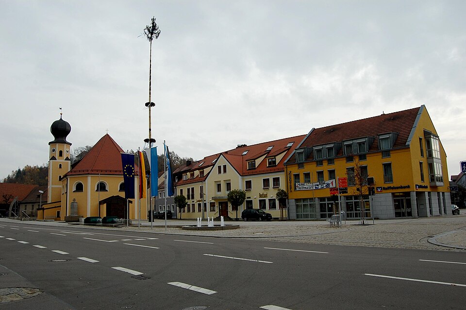 Terrassendach-Fachbetriebe in Wernberg-Köblitz: Stadtansicht – Foto: Alois Köppl, Gleiritsch Terrassendach-Fachbetriebe in Wernberg-Köblitz: Stadtansicht