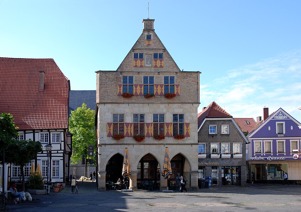 Terrassendach-Fachbetriebe in Werne: Altes-Rathaus-DSC – Foto: Mbdortmund Terrassendach-Fachbetriebe in Werne: Altes-Rathaus-DSC
