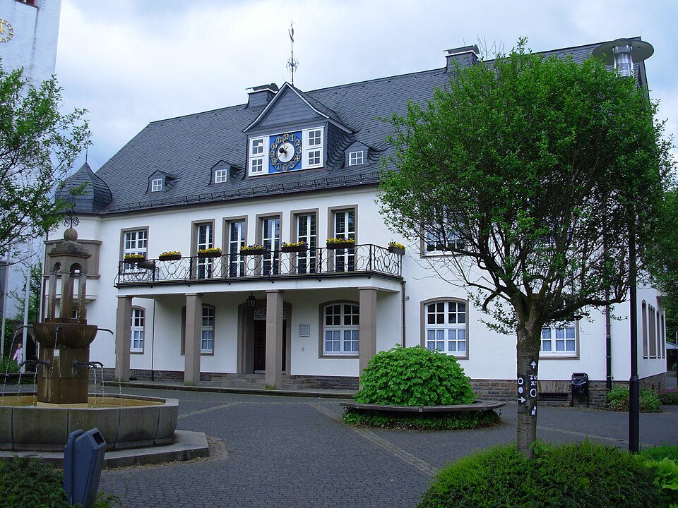 Terrassendach-Fachbetriebe in Wiehl: Rathaus