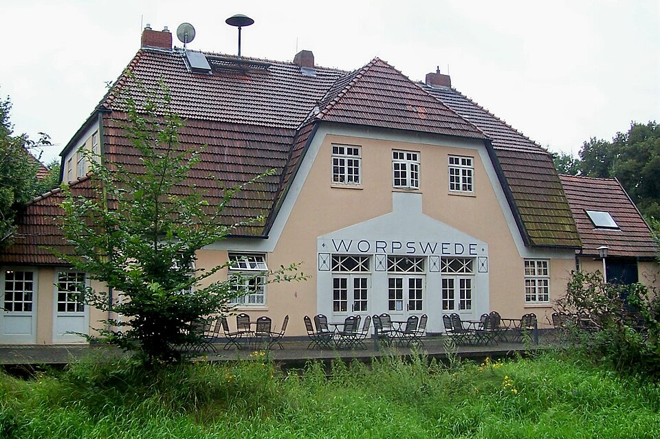 Terrassendach-Fachbetriebe in Worpswede: Bahnhof – Foto: Alinea Terrassendach-Fachbetriebe in Worpswede: Bahnhof