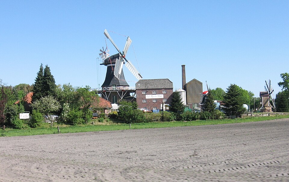 Terrassendach-Fachbetriebe in Zetel: Rutteler Mühle – Foto: Michiel1972 Terrassendach-Fachbetriebe in Zetel: Rutteler Mühle